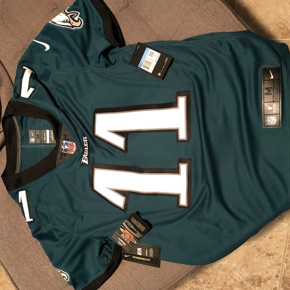 Nike shirt - Picture 2 of 3